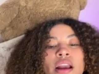 emmastonex webcam camsoda model stream image