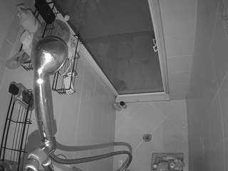 voyeurcam-baileybase-shower webcam model stream image