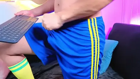 Almiboys webcam model stream image