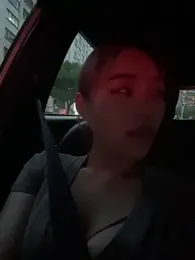 Mollyhappy1769 webcam model stream image