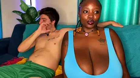 InterracialDream webcam model stream image