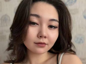 KrissyHarbick webcam model stream image