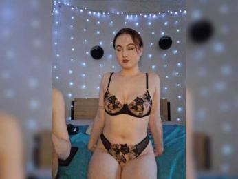 -Molly webcam bongacams model stream image