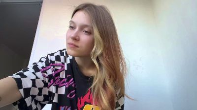 EasterWimble webcam model stream image
