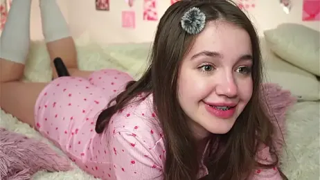 AmiLewis webcam stripchat model stream image