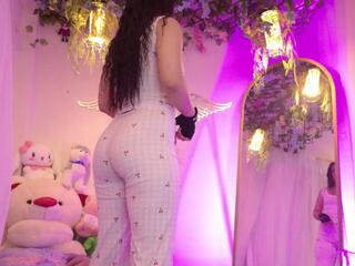 Isa Nixon webcam model stream image