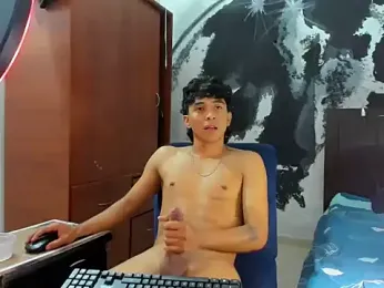 bracth_ webcam stripchat model stream image