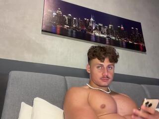 Noah Sandler webcam model stream image