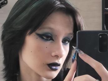 MeriHollway webcam livejasmin model stream image