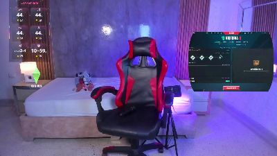 LuciaReid webcam model stream image