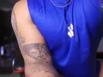 leosalvatore_ webcam model stream image