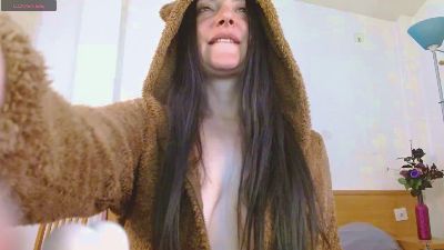 FoxySpanks webcam model stream image