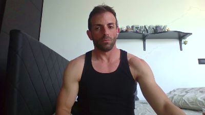 Oxigen90 webcam model stream image