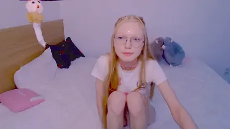 blush webcam model stream image