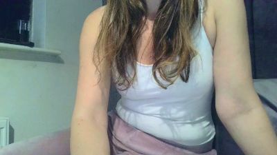 naughtywife21 webcam model stream image