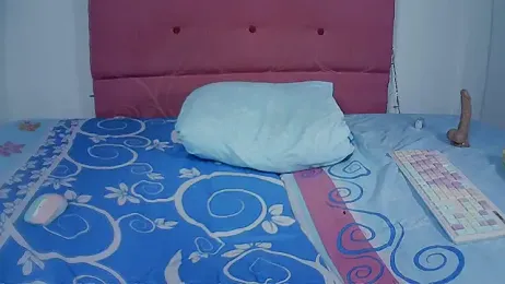 Mia_Suarez7 webcam stripchat model stream image