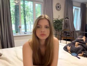 nidarauhecker webcam chaturbate model stream image