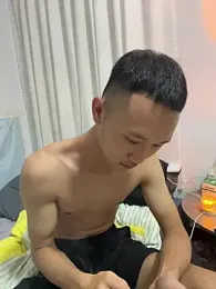 Kk_lun webcam stripchat model stream image