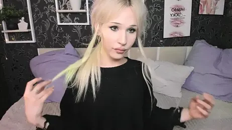 KristiFlash webcam model stream image