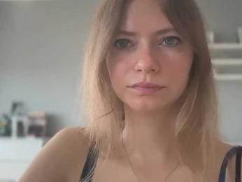 kissMillie webcam model stream image