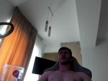whisperoflust webcam model stream image