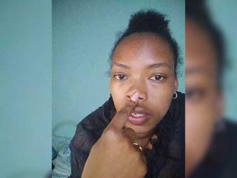 Isabellah webcam model stream image