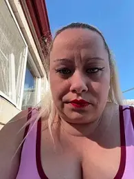 SabinaSweety webcam stripchat model stream image