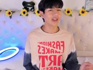 aleaurarashi webcam camsoda model stream image