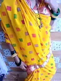 Komal_Bhabhi4u webcam stripchat model stream image