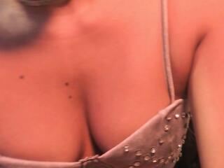 Liliith Brown webcam model stream image