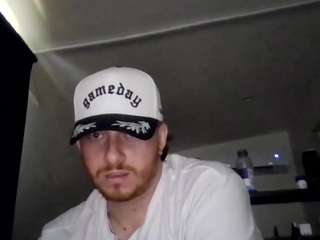 tallhungcloudyy webcam model stream image