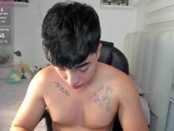 santy7u7 webcam model stream image