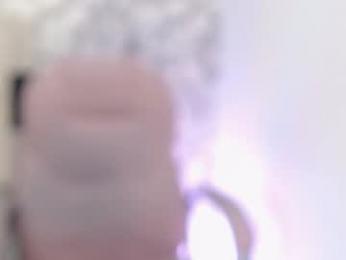 lunaykross webcam chaturbate model stream image