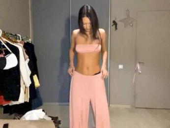 ZoeLecain webcam model stream image