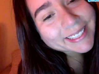 laura-d webcam model stream image