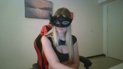 LoveLola26 webcam model stream image