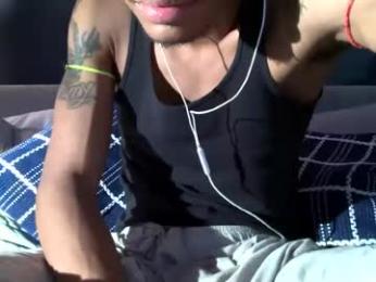 blackbulltitus webcam model stream image