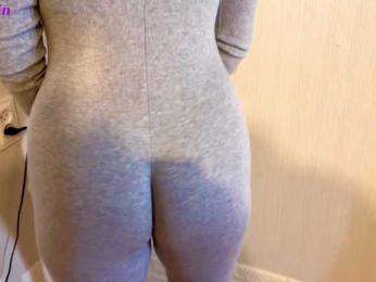 Lina_ webcam model stream image