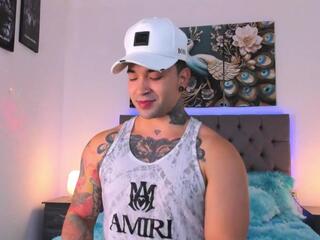 Matthew Colee webcam model stream image