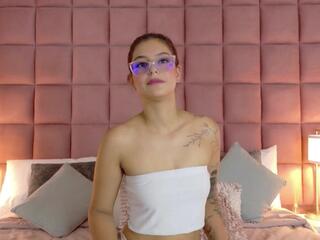 Ally Rouge webcam model stream image