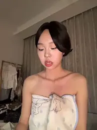 jolie_33 webcam stripchat model stream image