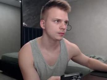 pretty_sweety webcam chaturbate model stream image