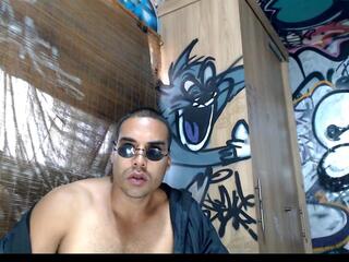 Justin Frank webcam flirt4free model stream image