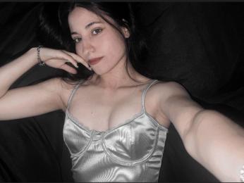 KateLux webcam model stream image