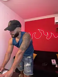 Mike_savage3 webcam stripchat model stream image