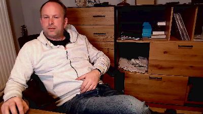 34yochemcock webcam cam4 model stream image