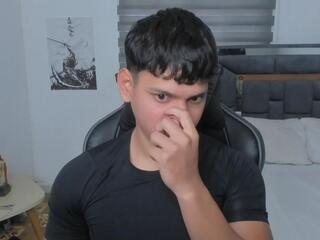Stefan Lennox webcam model stream image