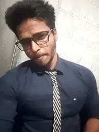 Rounakthakur webcam model stream image