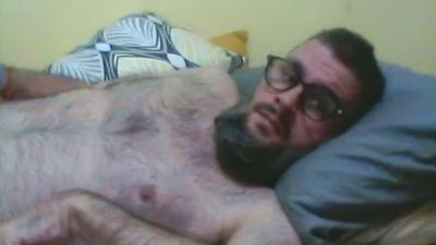 BearContraste webcam model stream image