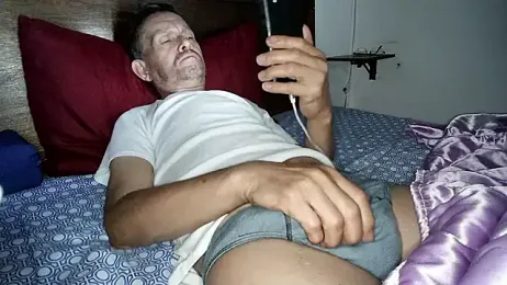 elver271@xh webcam model stream image